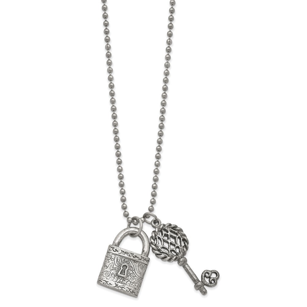 1928 Filigree Pattern Lock and Fliigree Pattern Key Pendants 23.5 inch Necklace